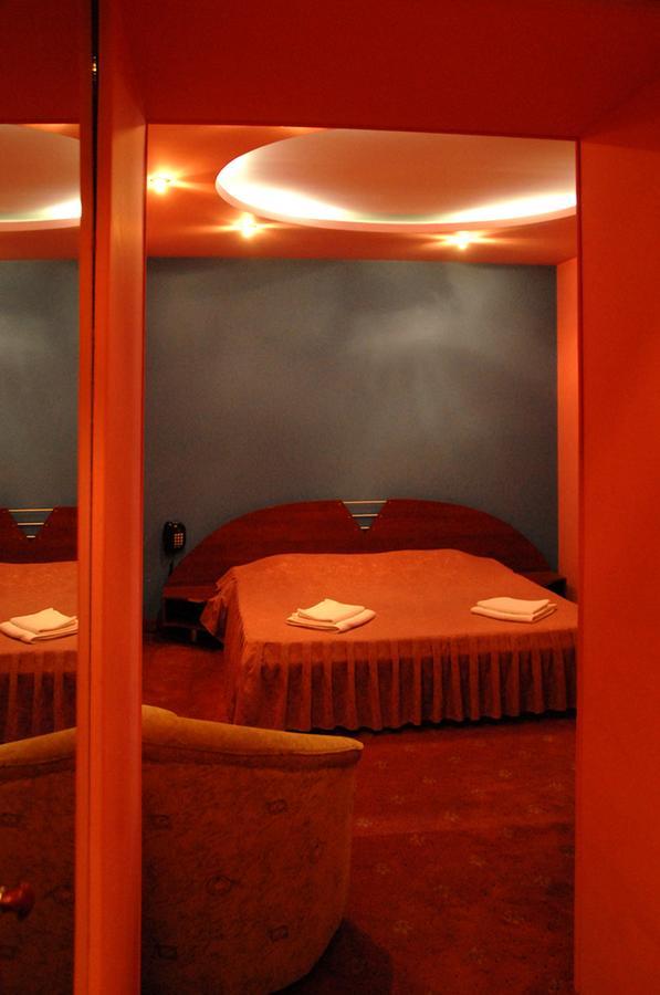 Praha Hotel Erevan Esterno foto